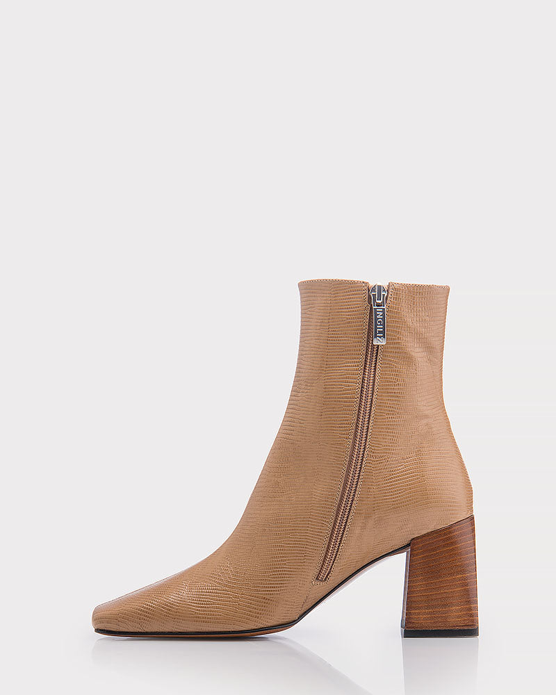 ЕЛЕГАНТНИ ДАМСКИ БОТИ LIVIA BEIGE