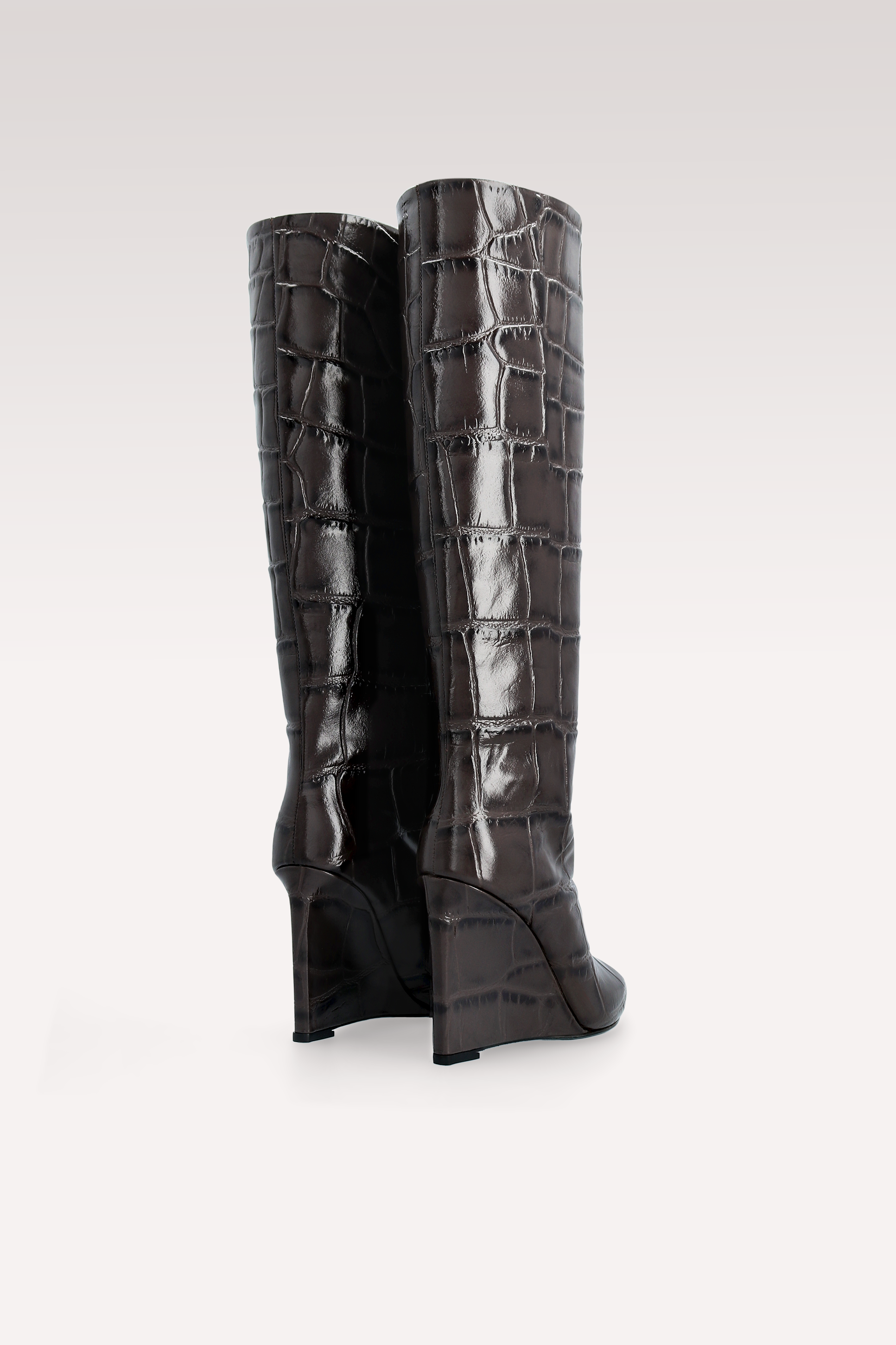 ZEUDI БОТУШИ И DALIA ЧАНТА ОТ КАФЯВА КРОКО ЩАМПОВАНА КОЖА