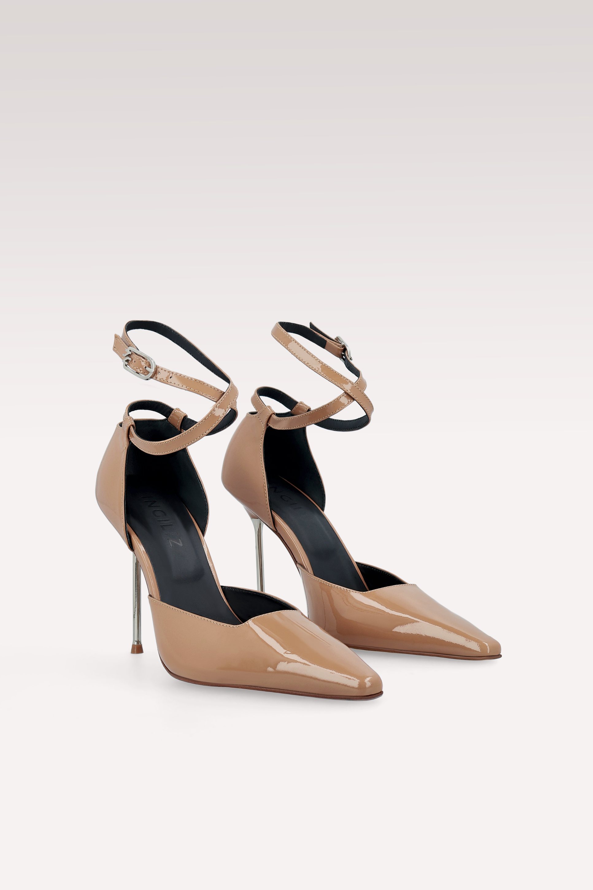 STAR ОБУВКИ ОТ ТЕЛЕСЕН ЦВЯТ ЛАЧЕНА КОЖА