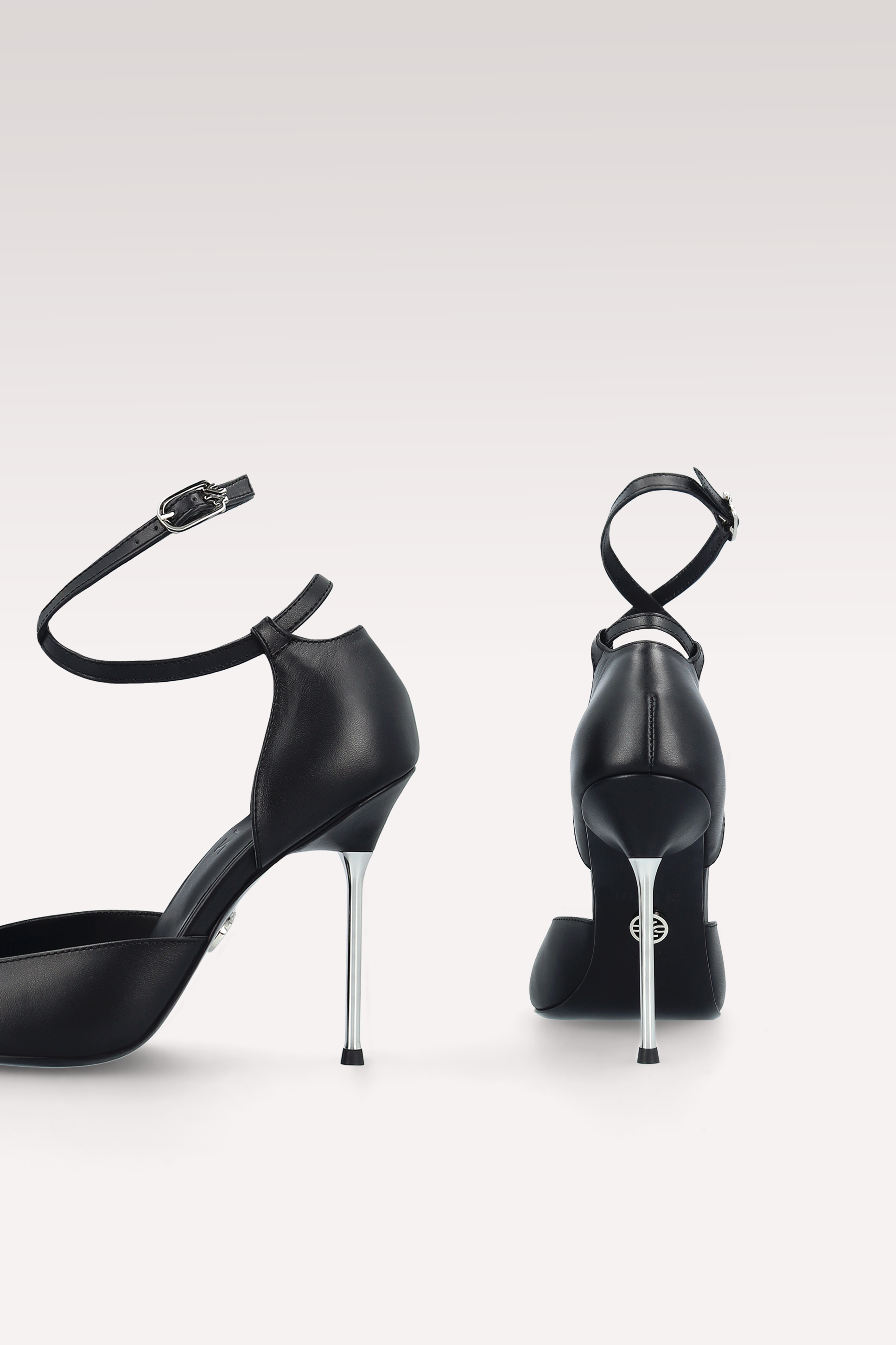 STAR ОБУВКИ ОТ ЧЕРНА ЕСТЕСТВЕНА КОЖА