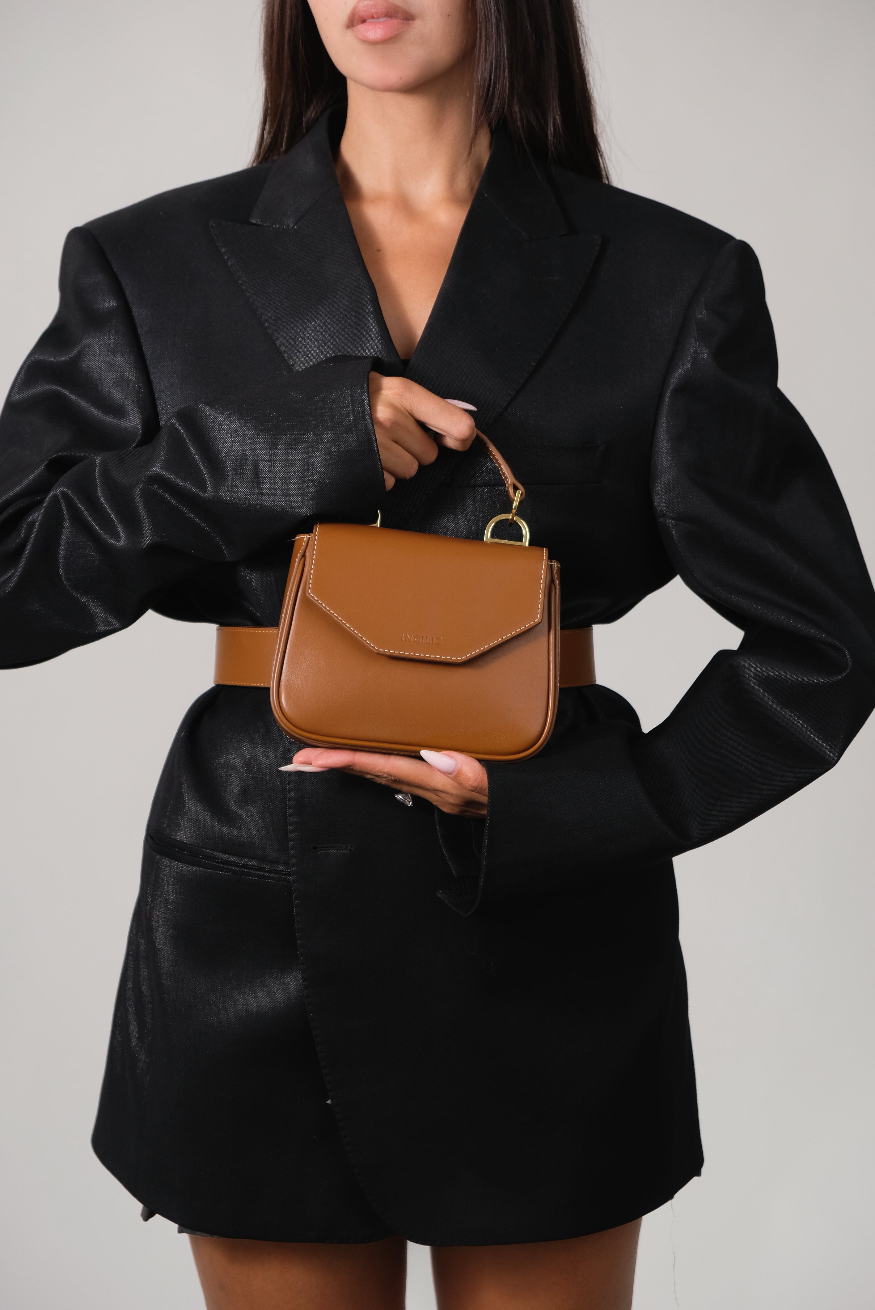 MILLY МАЛКА ЧАНТА ОТ КАФЯВА ГЛАДКА КОЖА