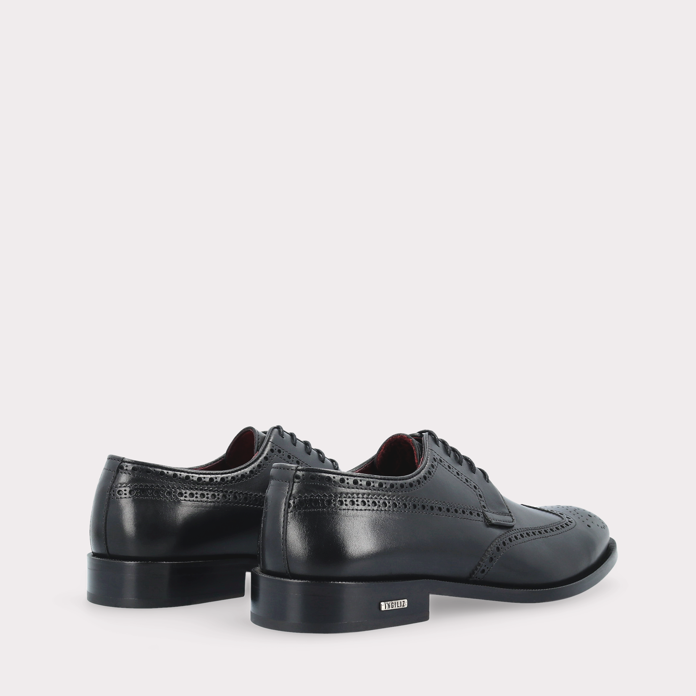 BERGAMO 01 мъжки обувки от черна естествена кожа