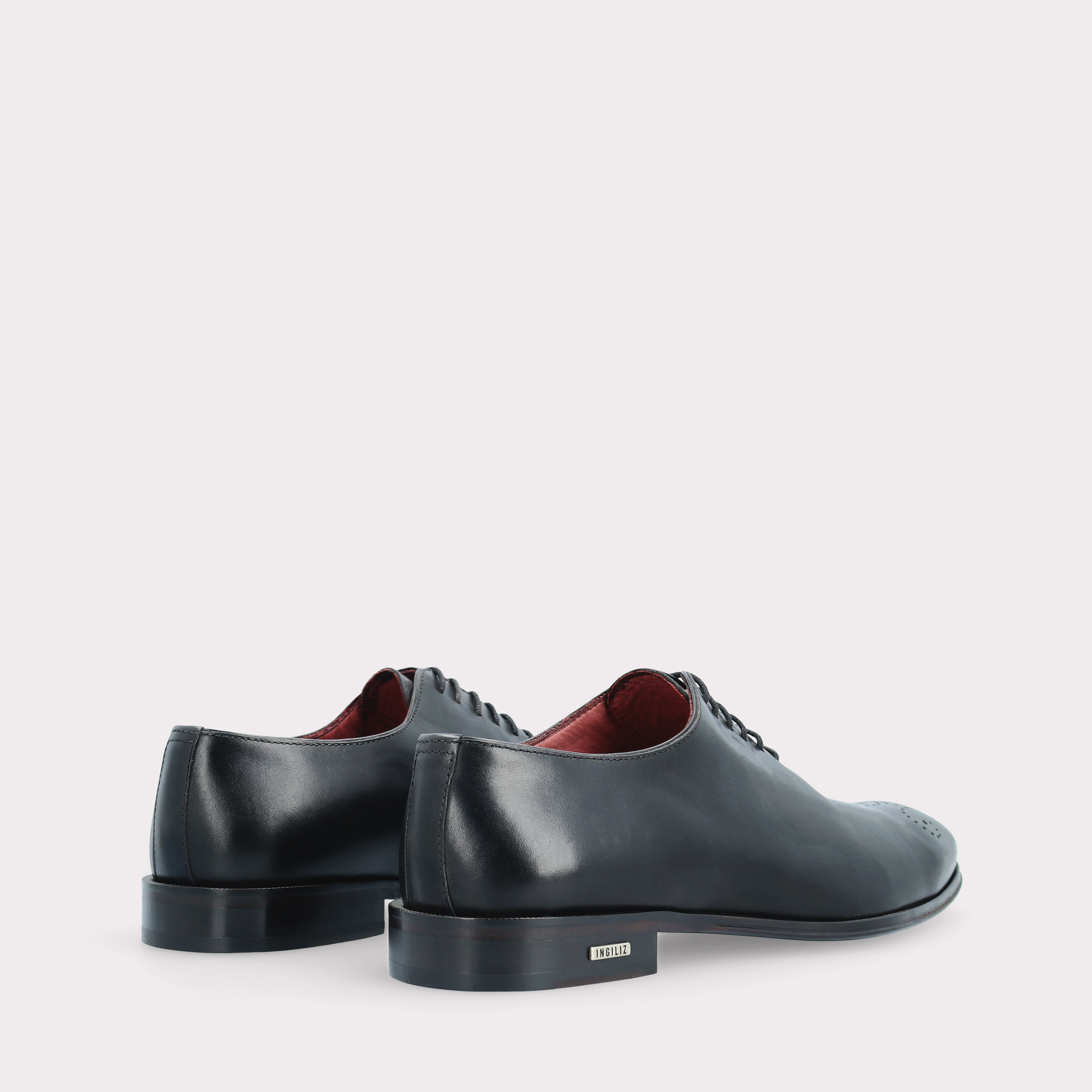 PRATO 01 мъжки обувки от черна естествена кожа